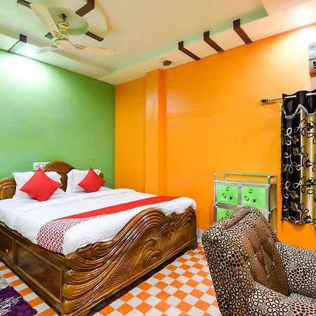 OYO 44160 Hotel Sahana Jangipur Buitenkant foto