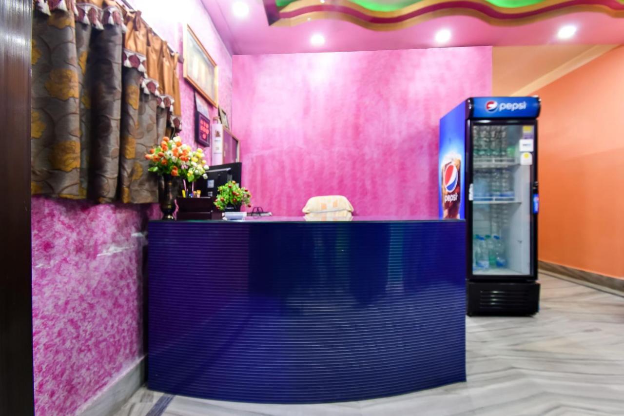 OYO 44160 Hotel Sahana Jangipur Buitenkant foto