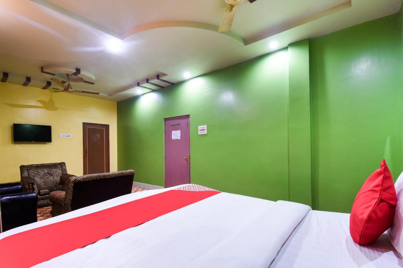 OYO 44160 Hotel Sahana Jangipur Buitenkant foto