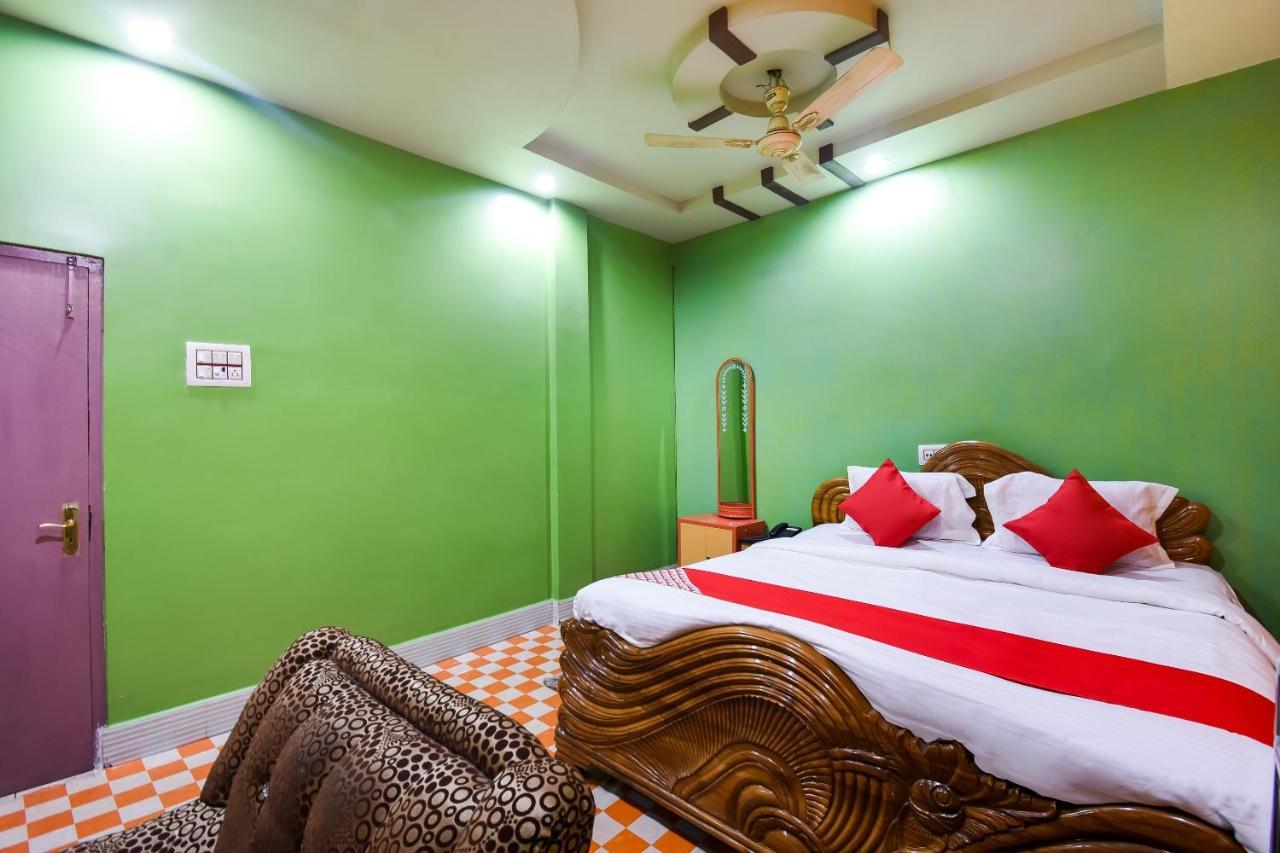 OYO 44160 Hotel Sahana Jangipur Buitenkant foto